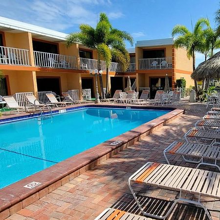 Satellite Motel St. Pete Beach Εξωτερικό φωτογραφία