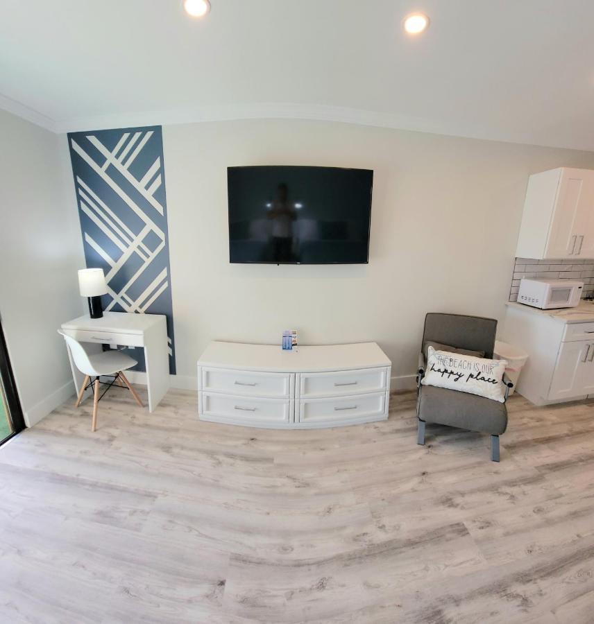 Satellite Motel St. Pete Beach Εξωτερικό φωτογραφία