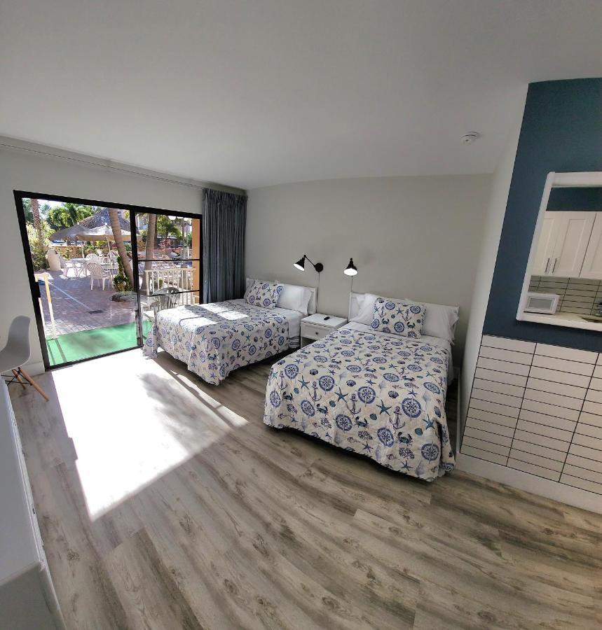 Satellite Motel St. Pete Beach Εξωτερικό φωτογραφία