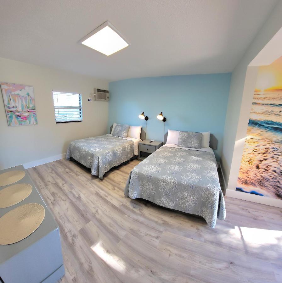 Satellite Motel St. Pete Beach Εξωτερικό φωτογραφία