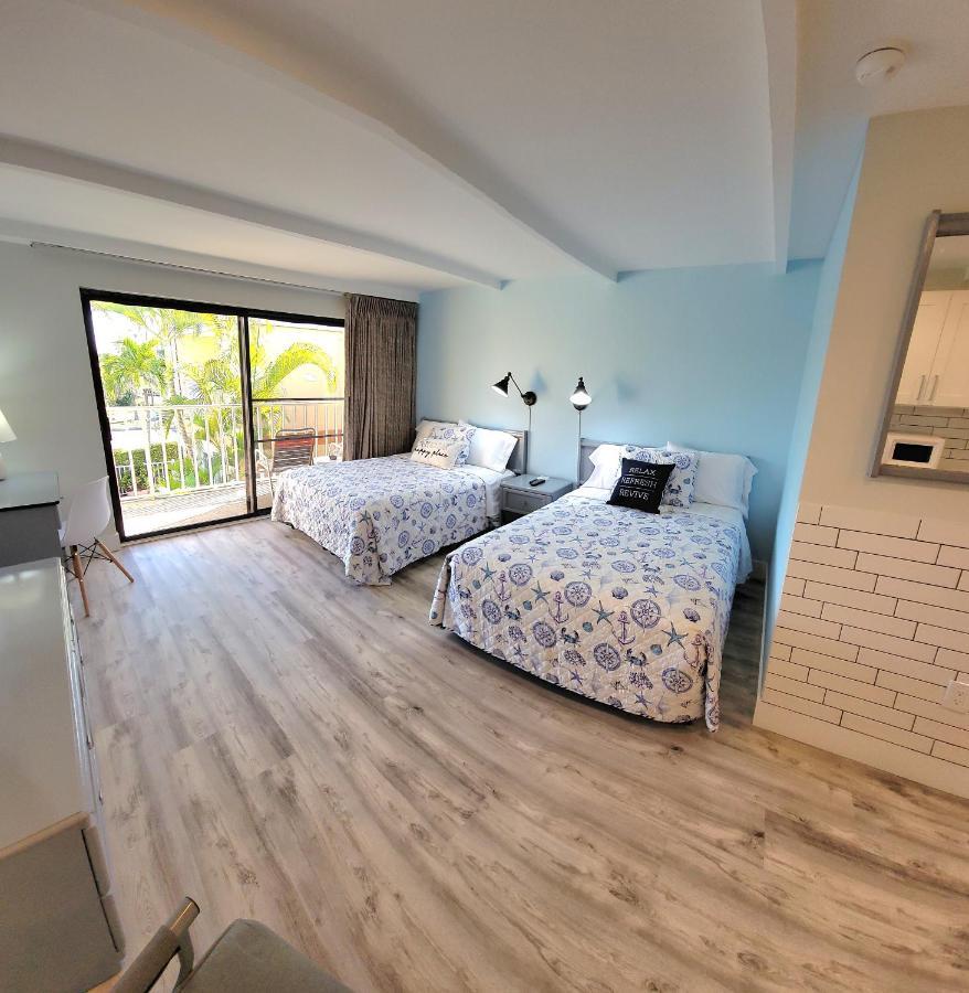 Satellite Motel St. Pete Beach Εξωτερικό φωτογραφία
