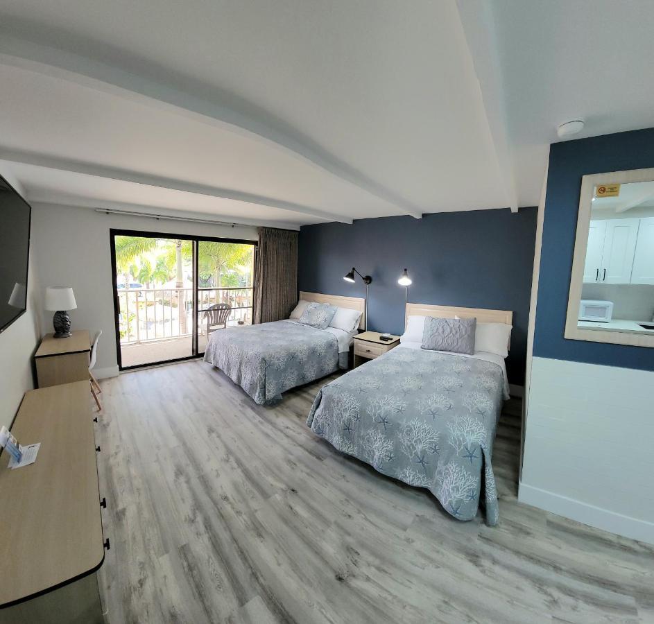 Satellite Motel St. Pete Beach Εξωτερικό φωτογραφία