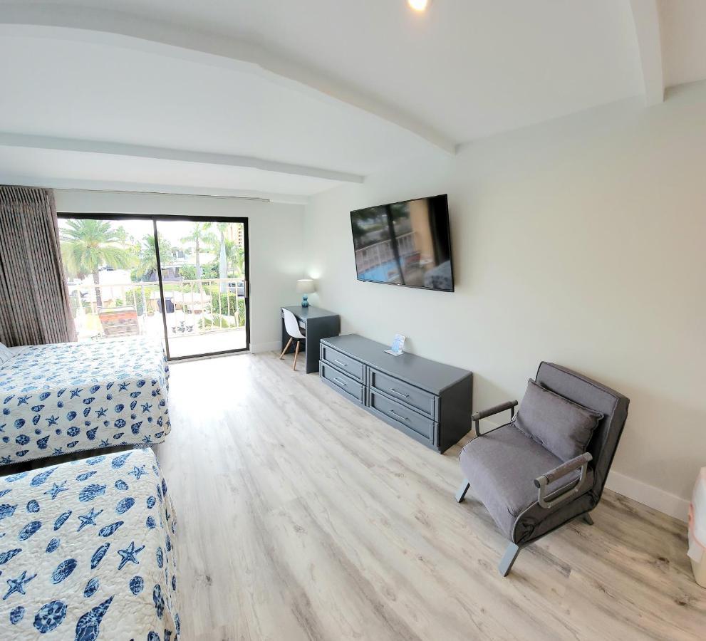 Satellite Motel St. Pete Beach Εξωτερικό φωτογραφία
